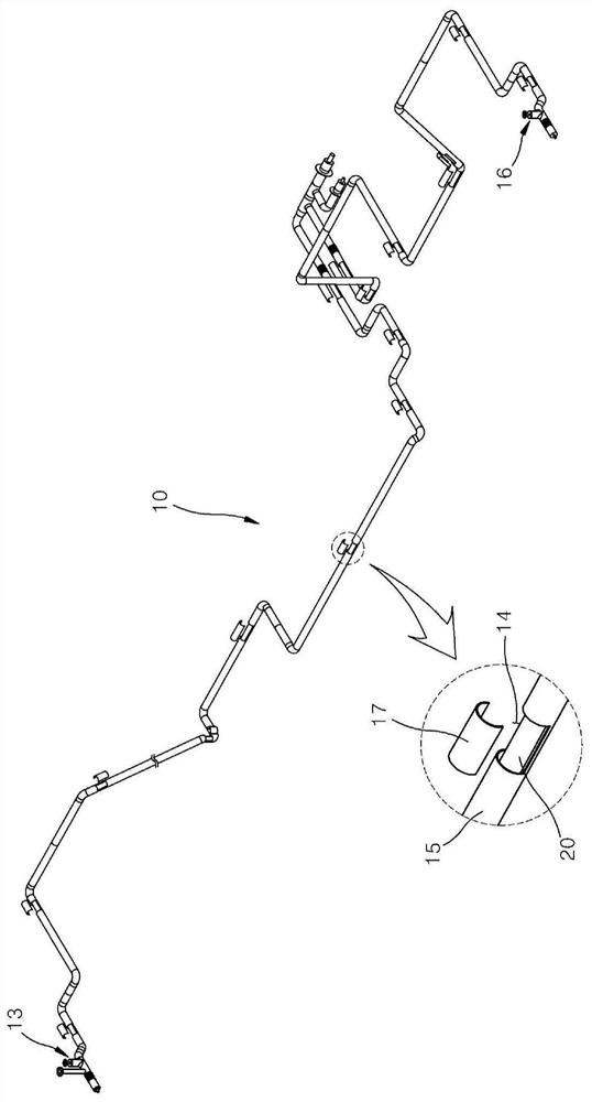 Liquefied natural gas transfer pipe for supplying fuel of ship engine