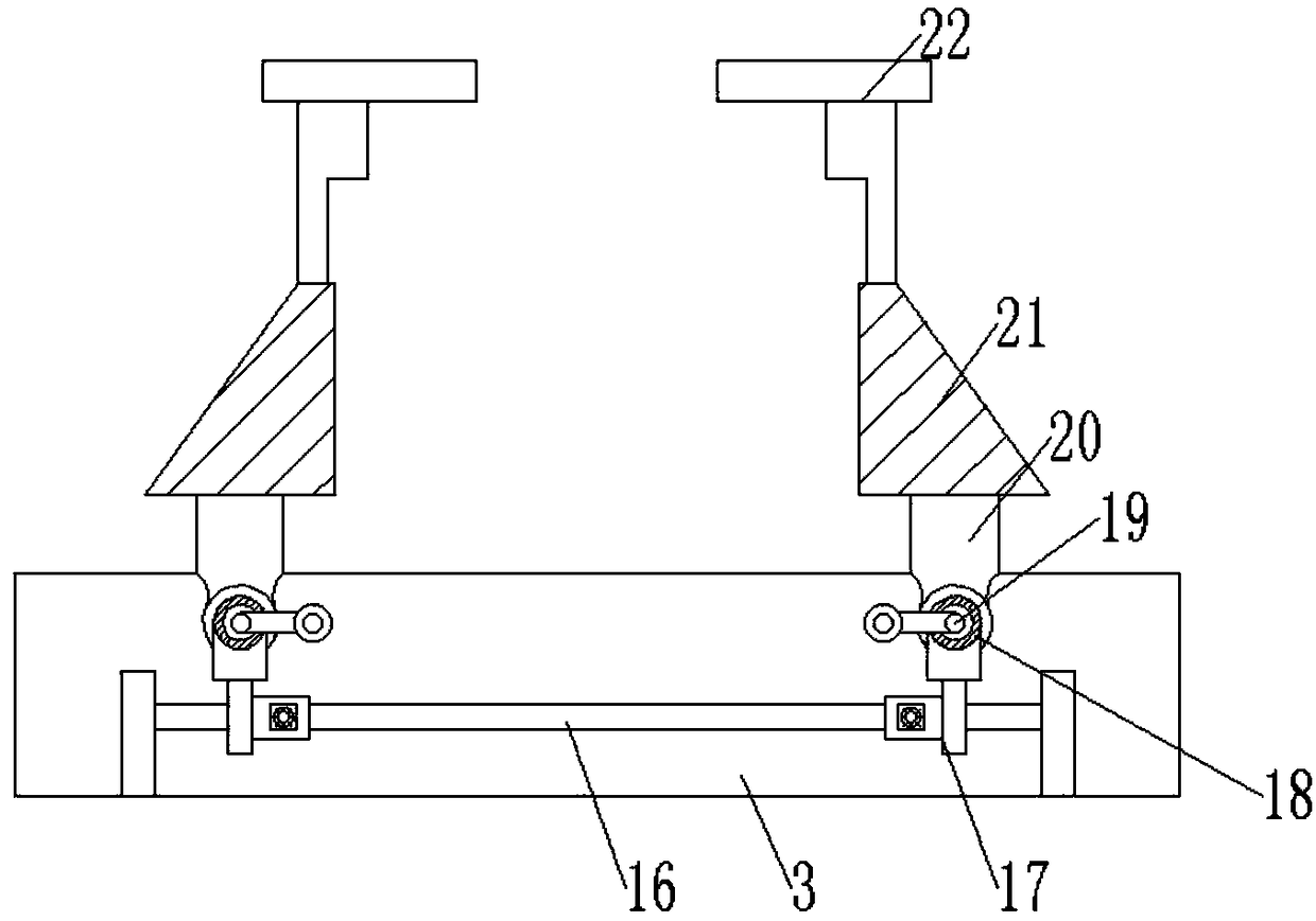 Easy-to-adjust punching device for lamp shades of automobile brake lamps