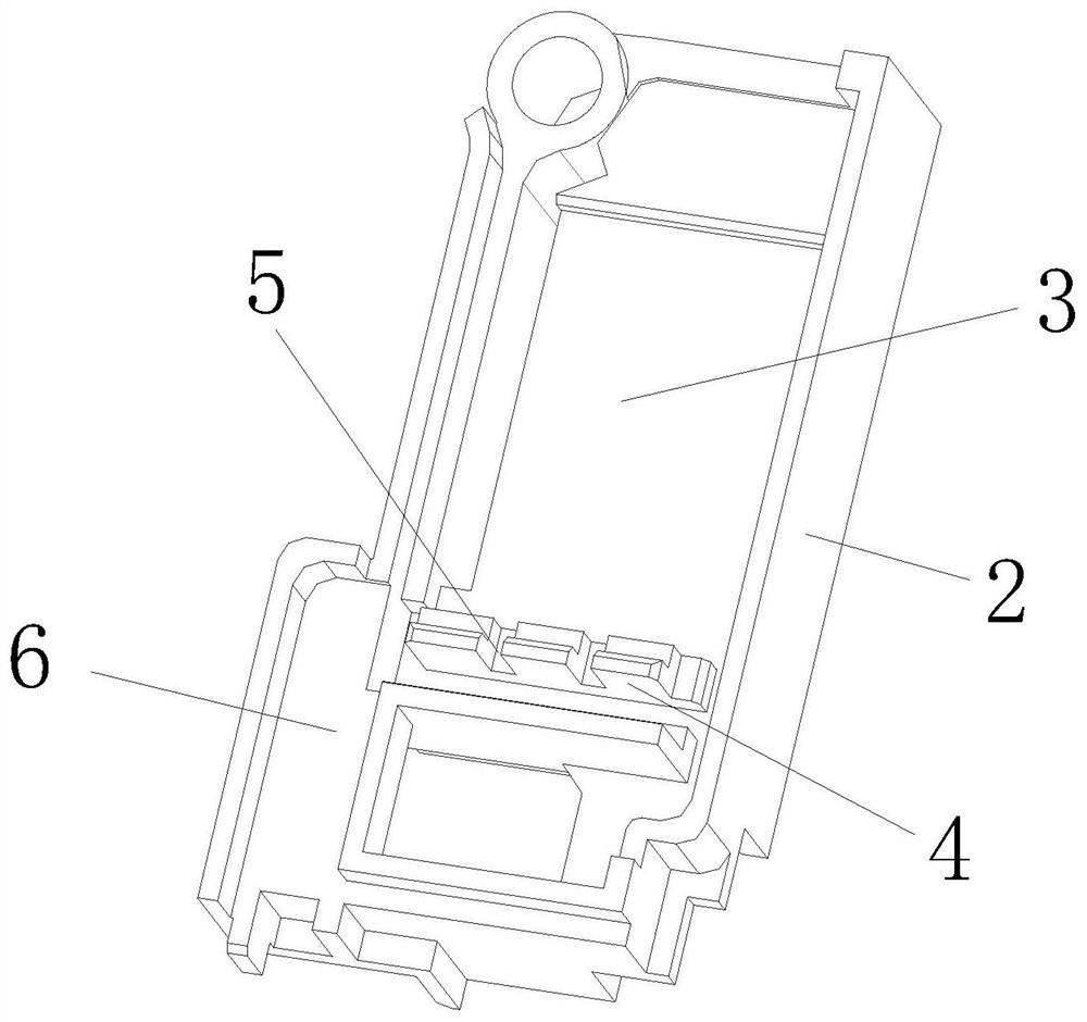 Arc striking channel of circuit breaker