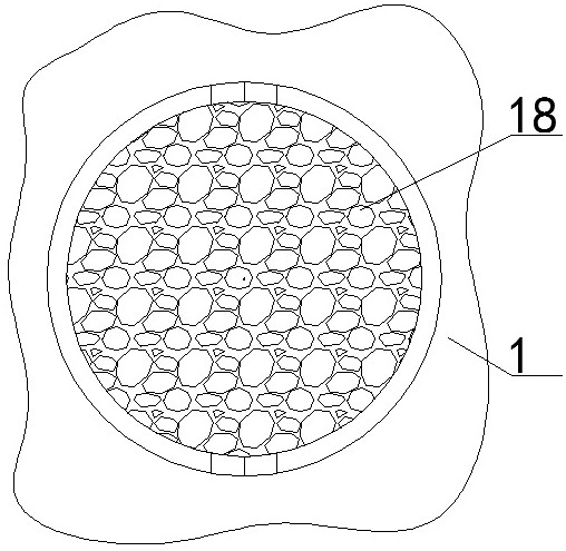 Fermentation device for preparing straw organic fertilizer