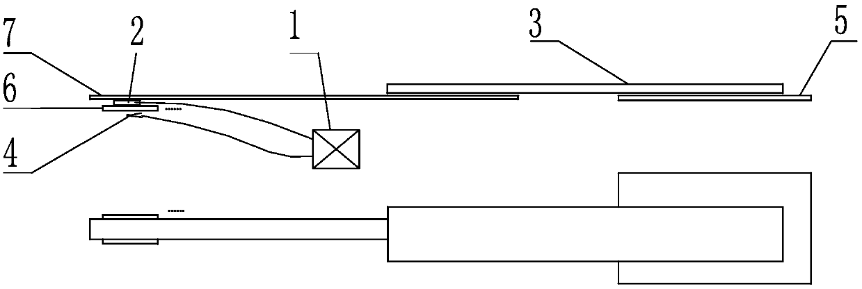 A temperature control device for periodically working heat source in spaceflight