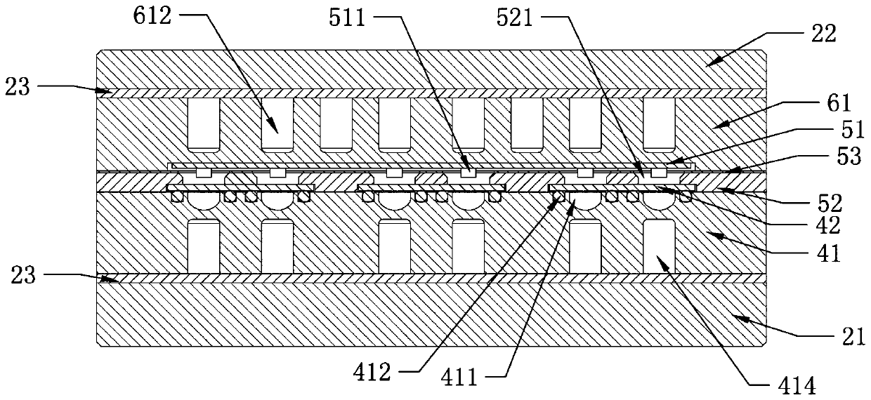 Continuous flow photochemical reactor