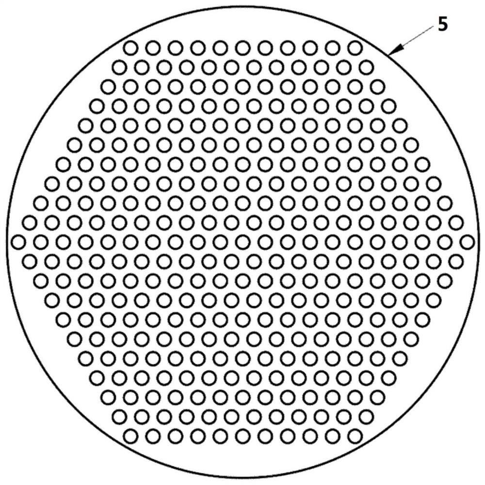 Block-assembled capillary heat exchanger and assembling method thereof