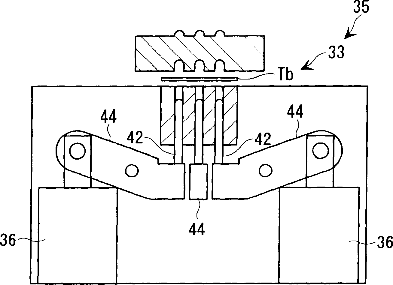 Tape cartridge and tape processing apparatus on which tape cartridge is detachably mounted