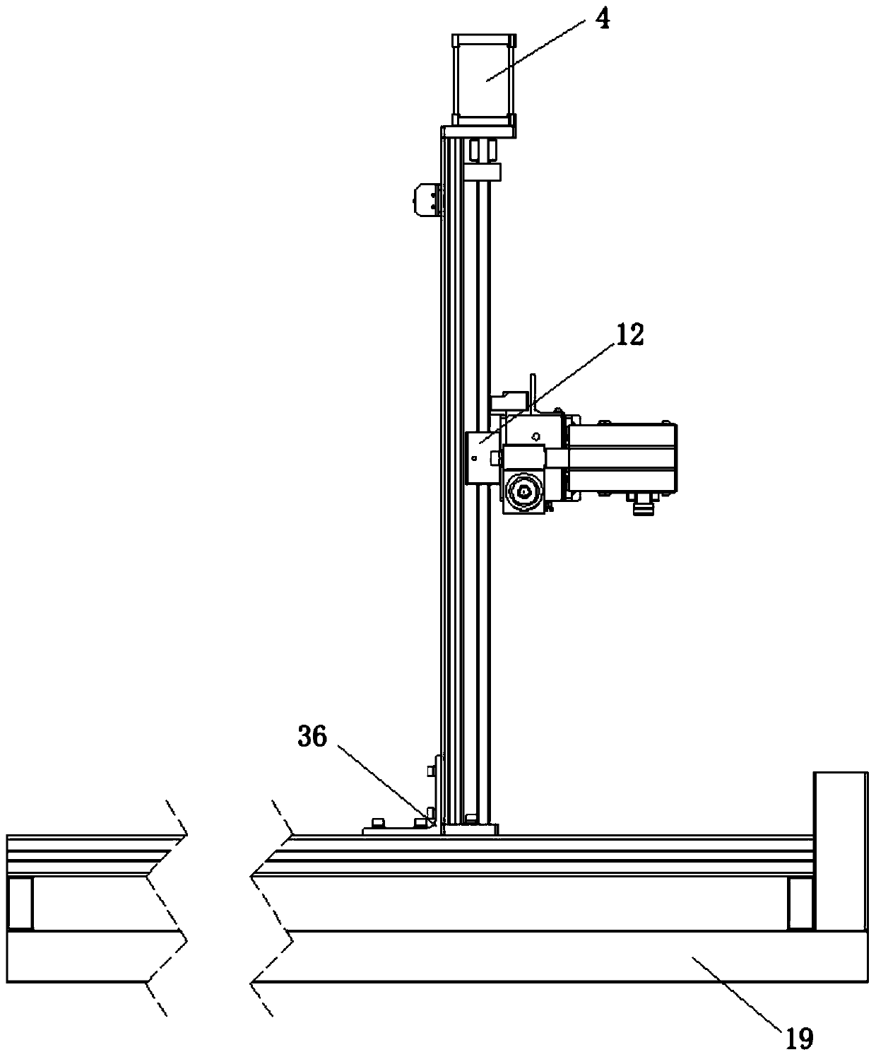 A spray gun automatic adjustment device