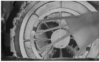 Real-time on-line monitoring system and method for the safety of converter lining refractories