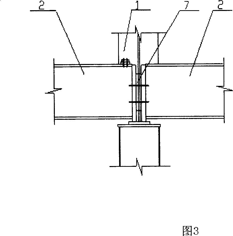 Connecting method and structure of crane beam for self adaptable column sedimentation