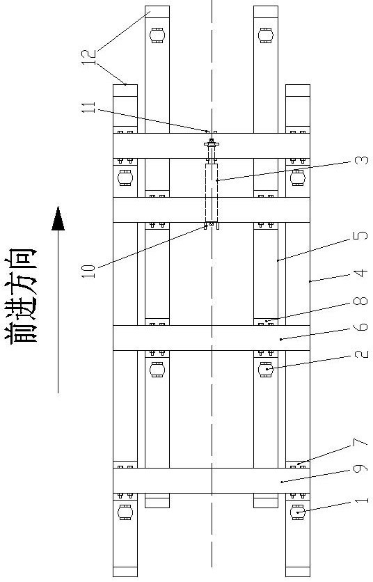 Constant-support push-pull stepping self-moving type forepoling hydraulic support and supporting method thereof