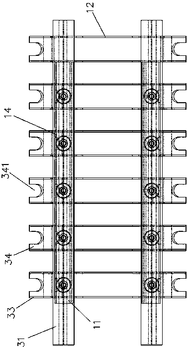 Marine main engine base based on quiet technology and elastic damping