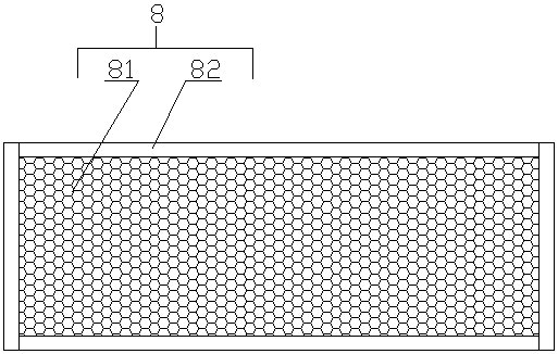 A pole-holding lattice spanning frame on both sides of the expressway