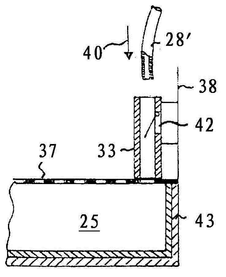 Coffee machine with frothing device and method for cleaning milk suction line