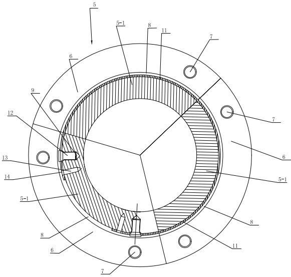 A kind of preparation method of concrete pipe with rubber ring groove