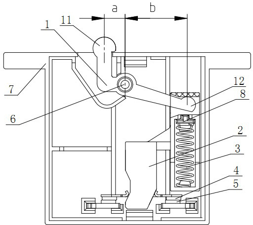 Switching device with lever ratio