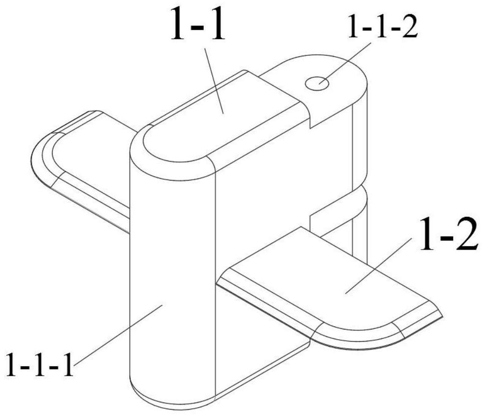 Bionic underwater robot and driving method thereof