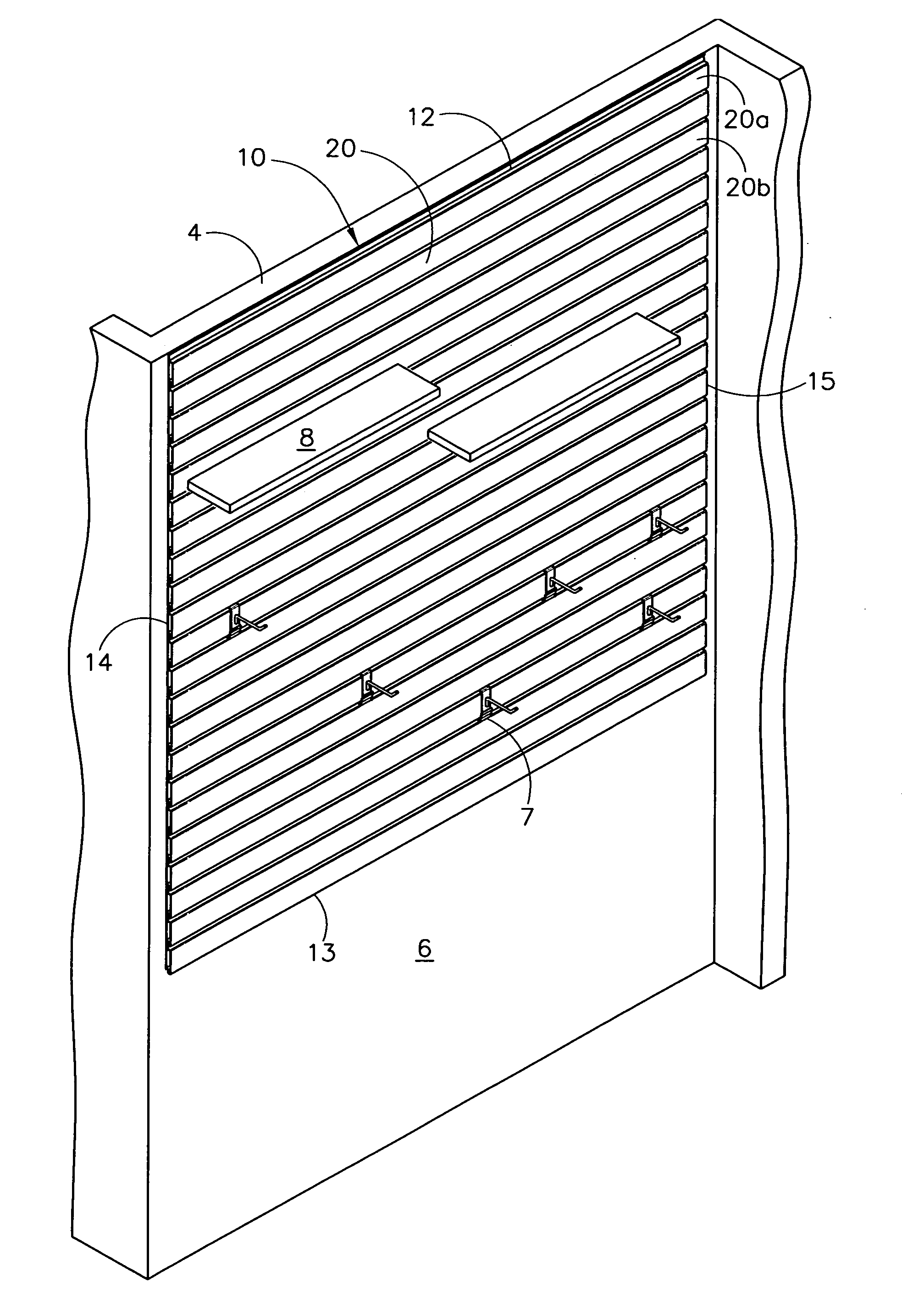 Slatwall extrusion and assembly