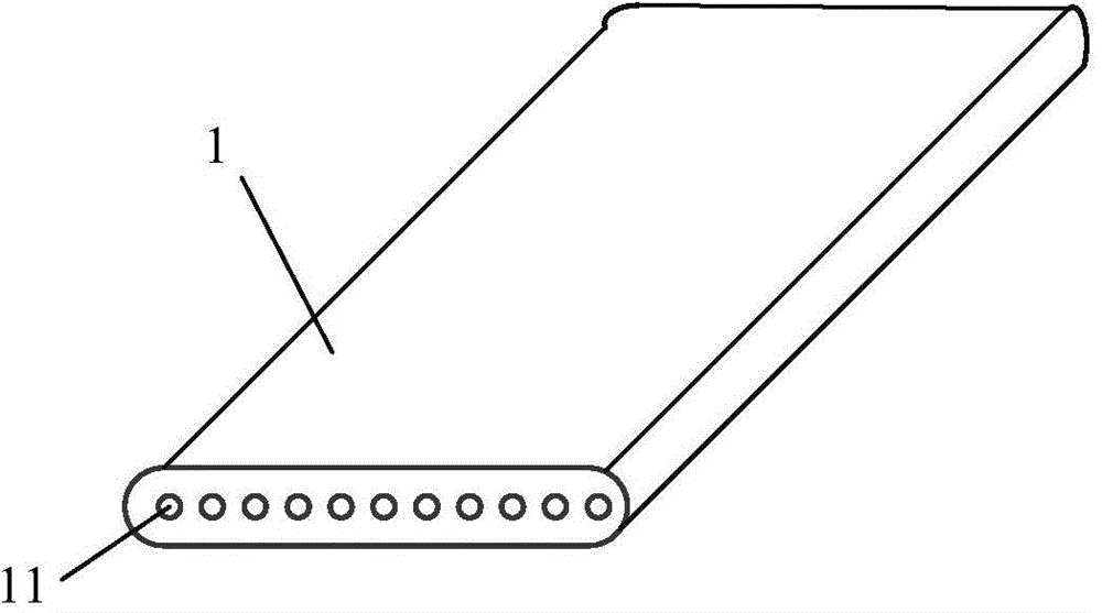 Micro-channel heat exchanger and micro-channel pipe thereof