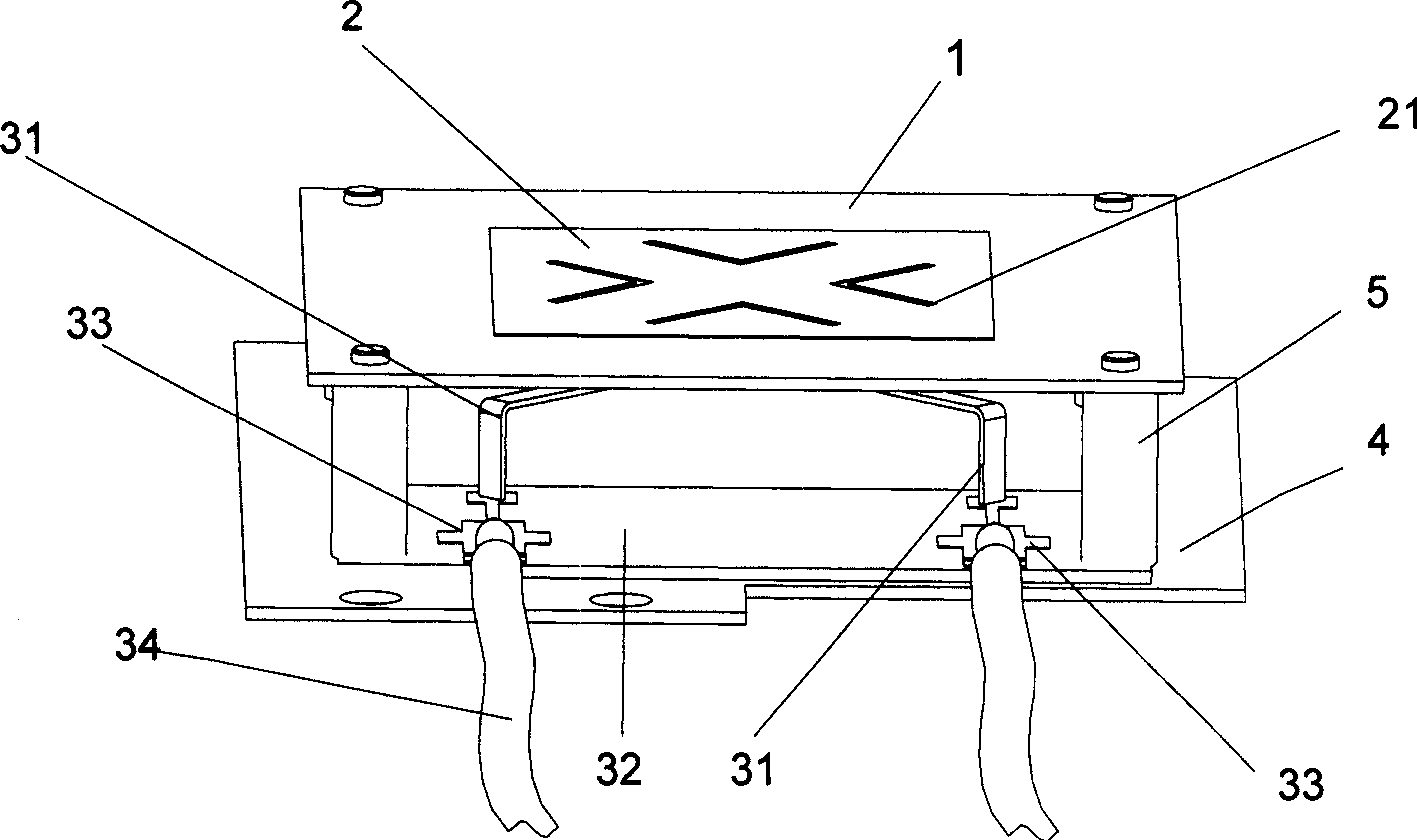 Super thin double polarized micro strip antenna