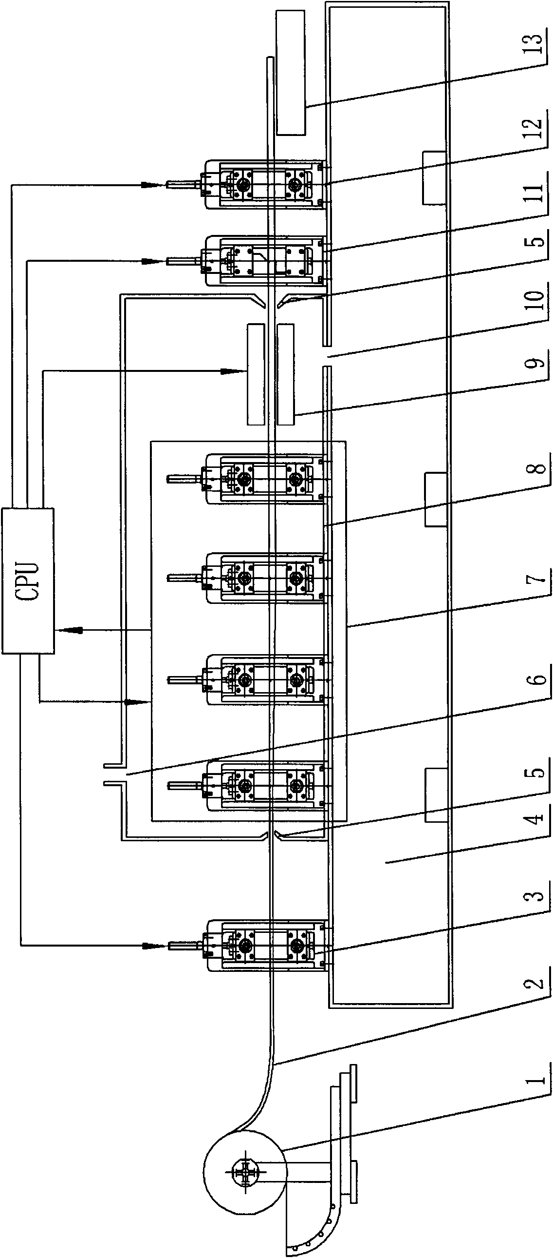 Roll centre heating type roll bending forming method and device thereof