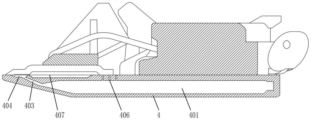 Automatic lubricating system for movable blade and fixed blade of push shear head