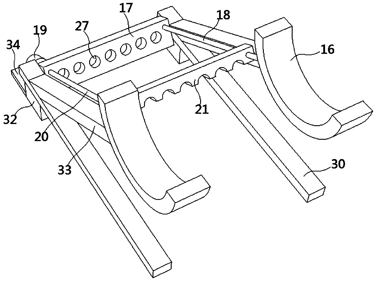 Protective device for solar water heater and use method thereof