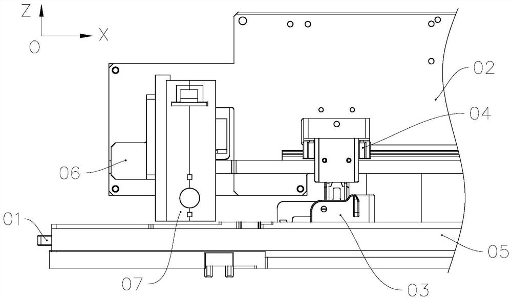 Fluorescence immunoassay analyzer and reagent card inserting, guiding and anti-pulling mechanism