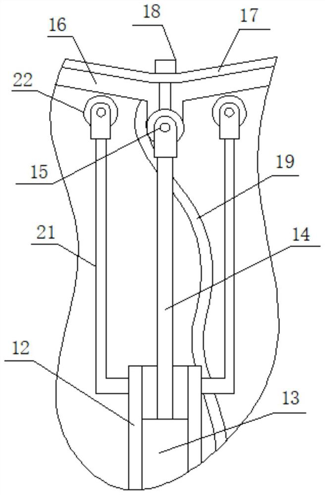 Municipal road rainwater recycling device provided with multi-connected water storage mechanism