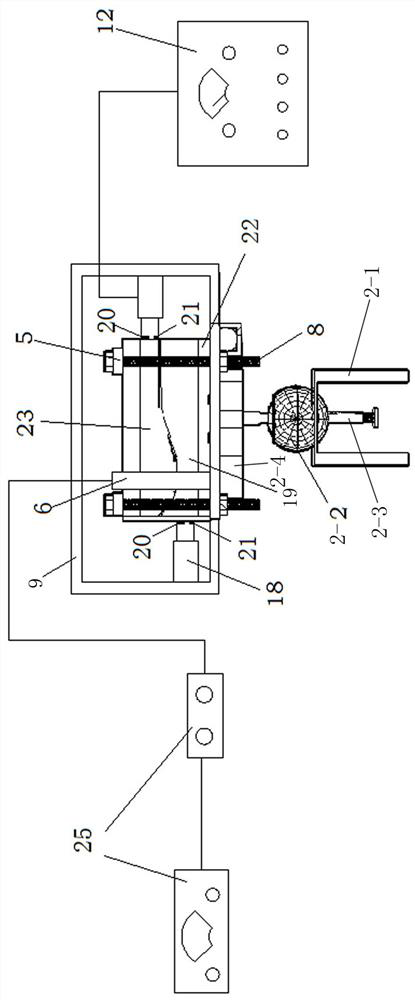 Apparatus and method for simulating and visualizing fracture seepage by using magnetic fluid