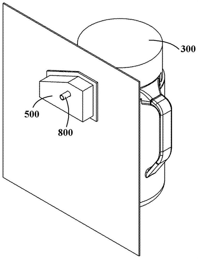 Water storage device and refrigerator