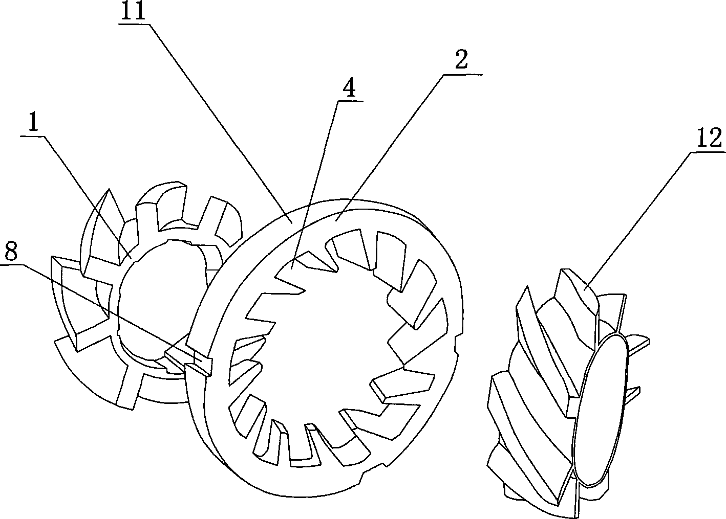 Multi cutter-head extruder and assembling method thereof