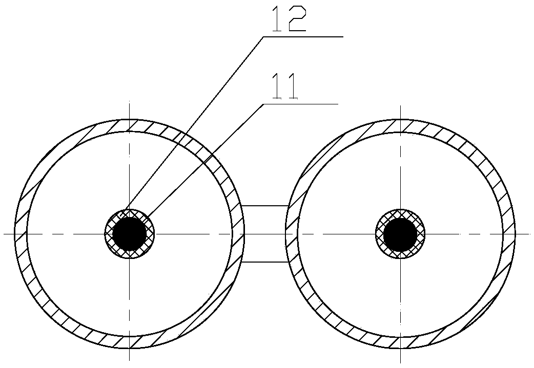 A double-tube flexible capacitive liquid level sensor and its measurement method