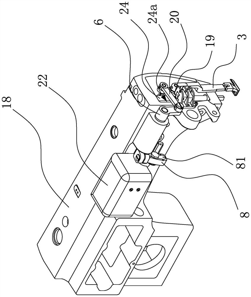 A device for adjusting the alternate amount of presser feet on a sewing machine and its control method