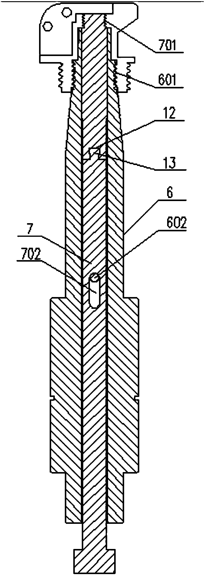 Injection molding device used for injection-molded component with zero rotating stop structure and double internal threads with different pitches