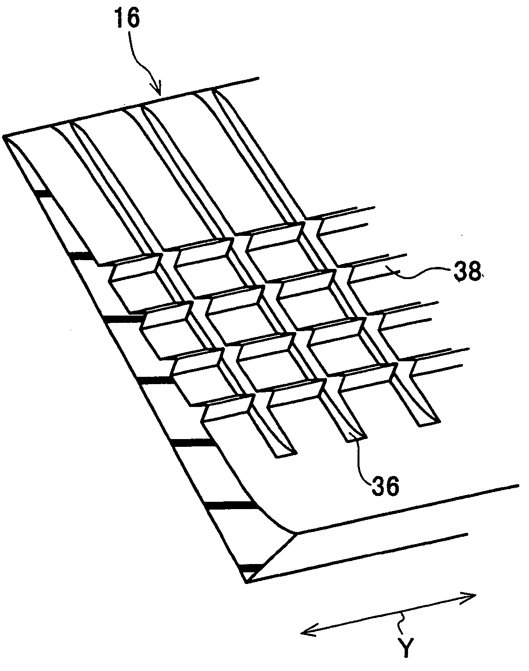 Device for producing an unvulcanized rubber member for tire manufacturing