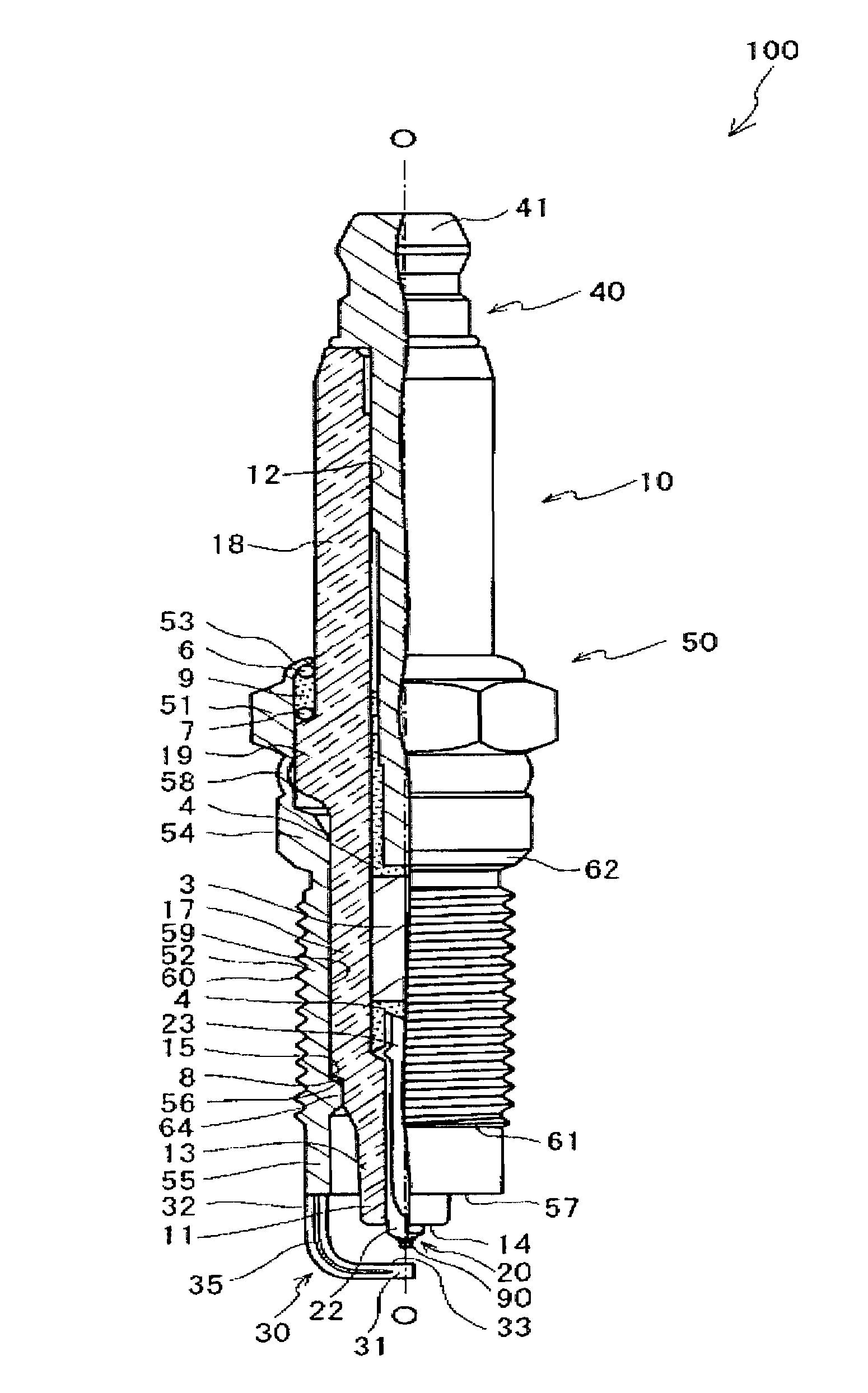 Spark plug and internal combusion engine in which the spark plug is disposed