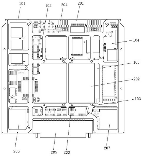 Circuit board double-chip centering anti-vibration reinforcing structure and controller circuit board