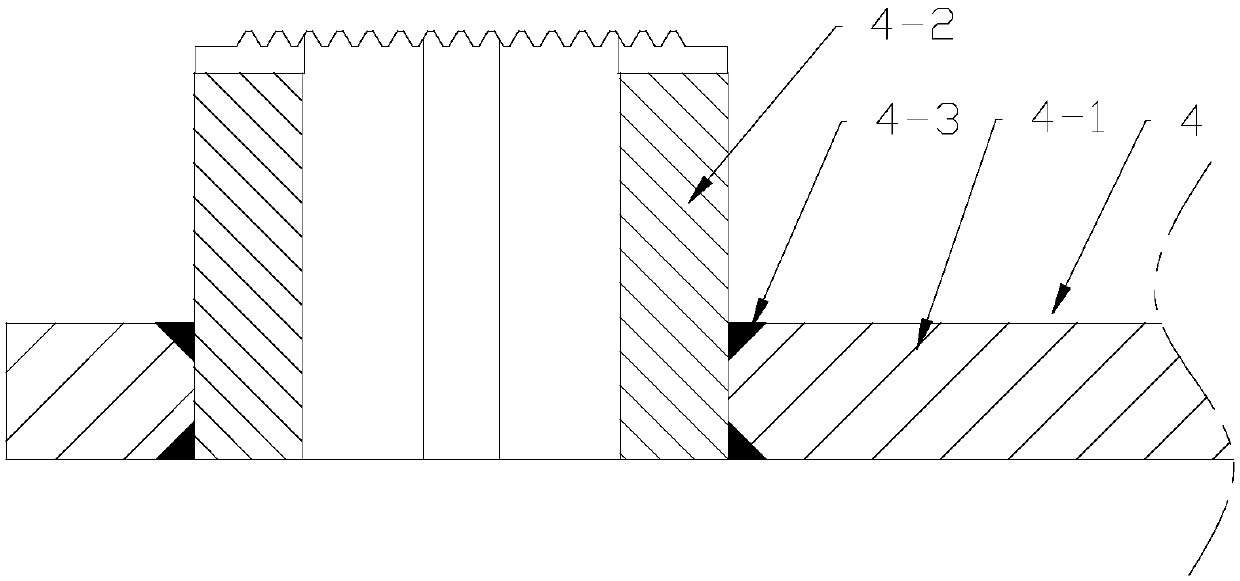 Lower base plate of double-layer turnout vibration damping fastener and manufacturing method of lower base plate