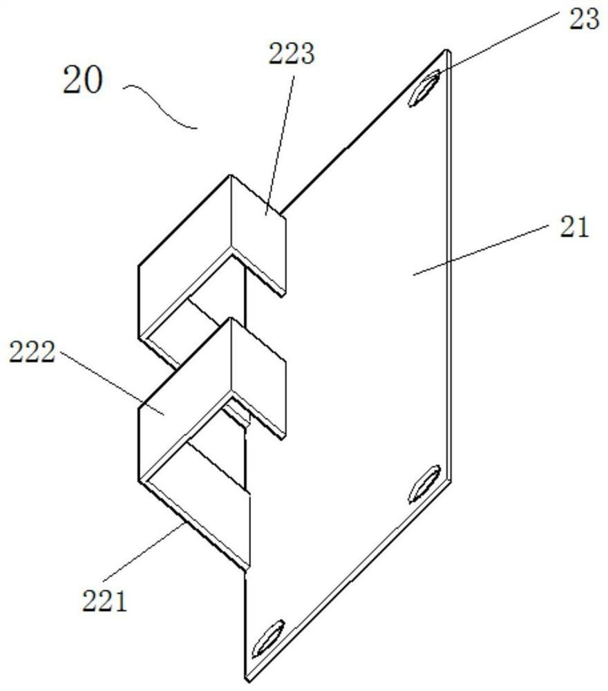 An m-shaped assembled grout-retaining steel plate for a sloping roof and its construction method