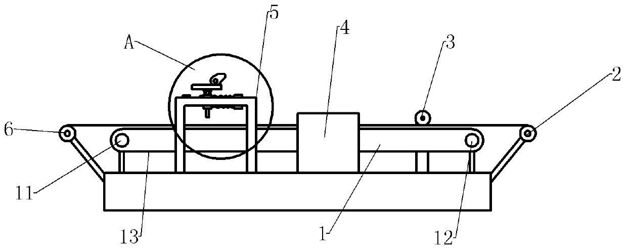 Cutting device of self-adhesive label