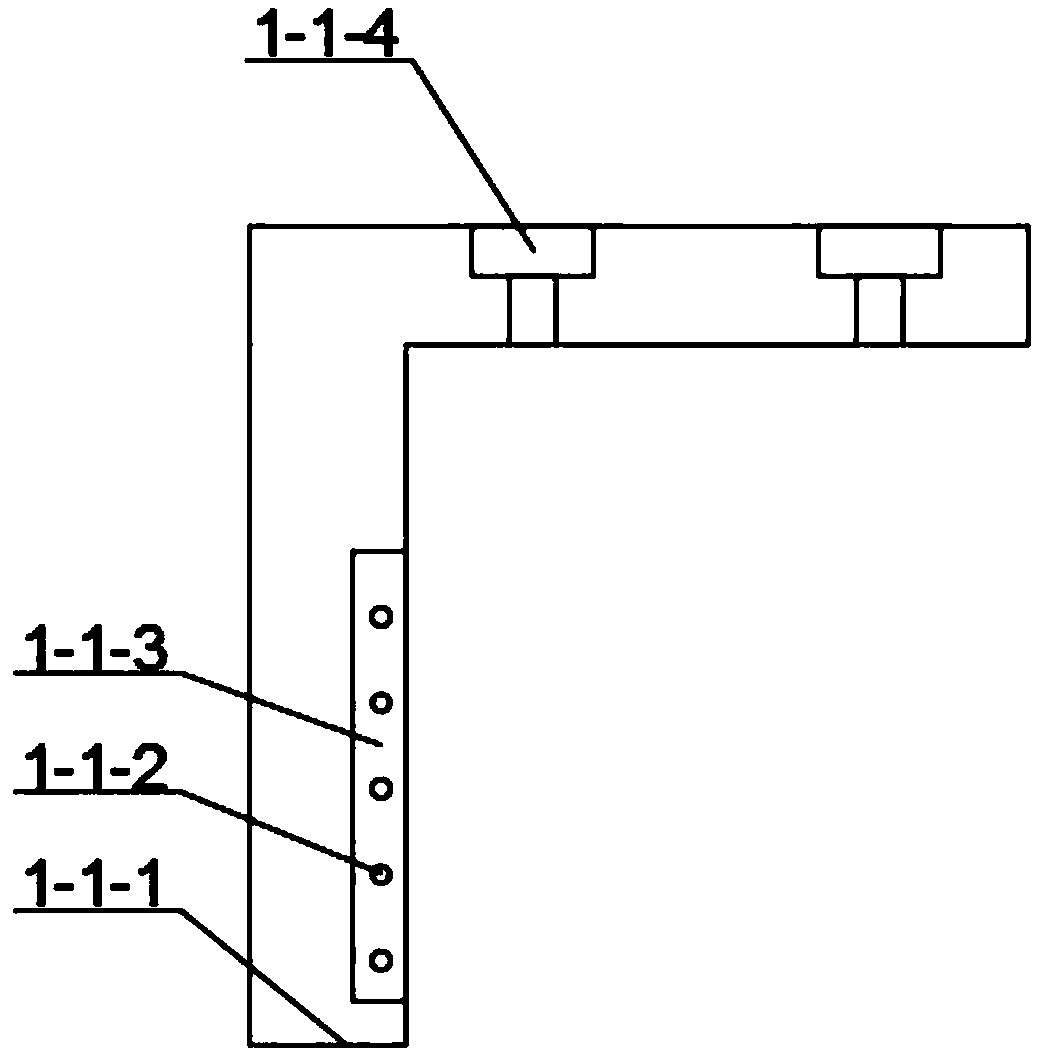 Detachable road snow-melting agent spraying device