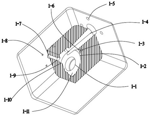 Nondestructive mixed transportation device for krill