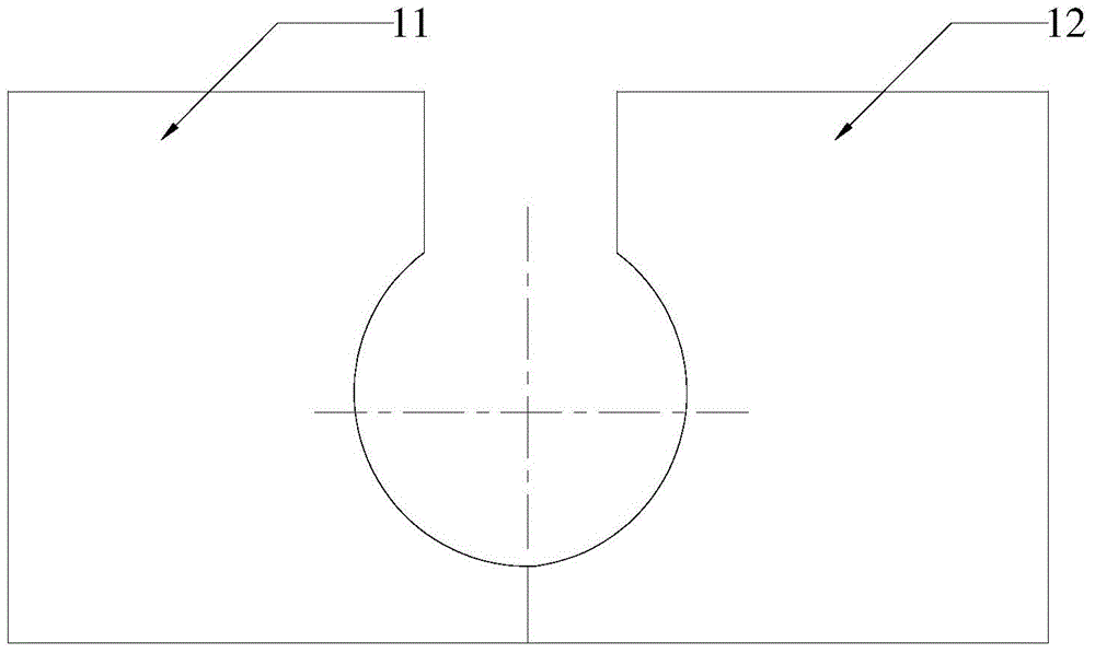 Defrosting sensor, refrigerator and defrosting method