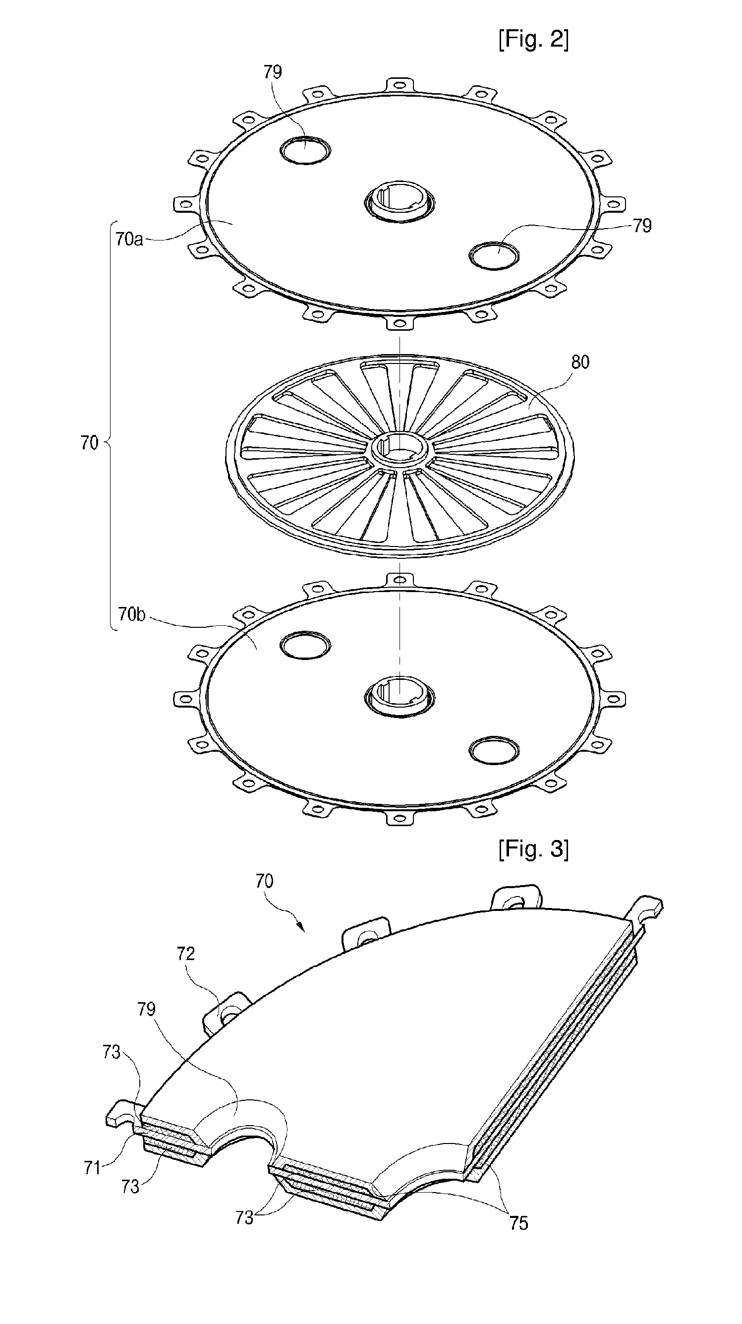 Rotor for generating vortex water flow, and filtering apparatus employing the same