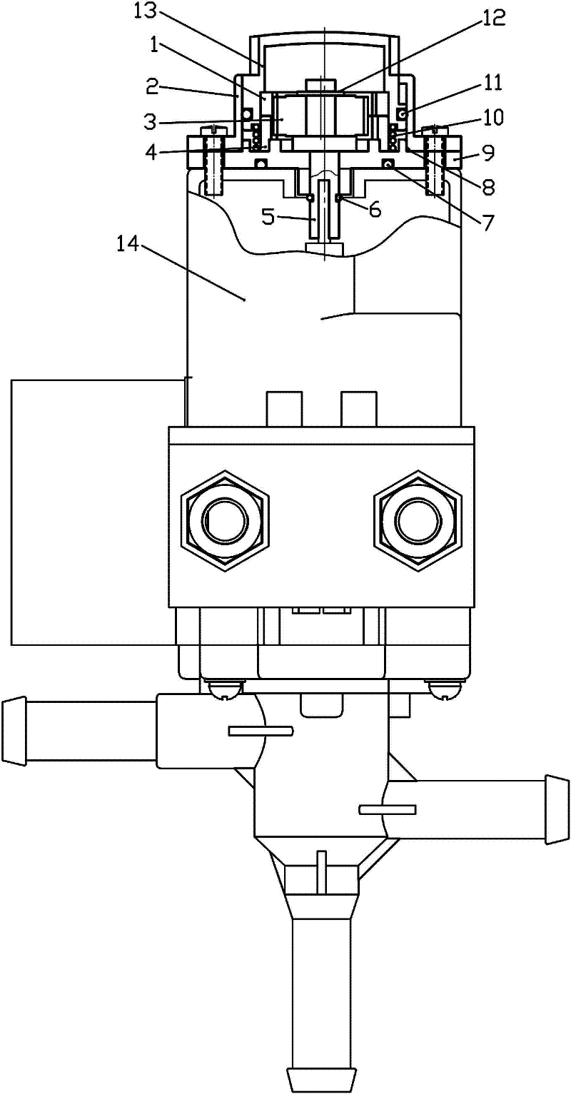 Emergent manual car main and secondary oil tank conversion valve