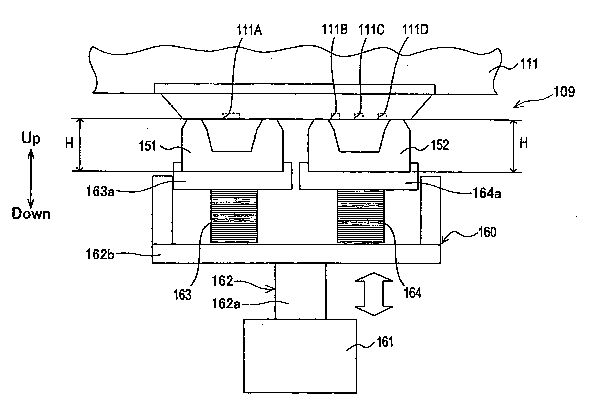 Droplet discharging device and ink jet printer