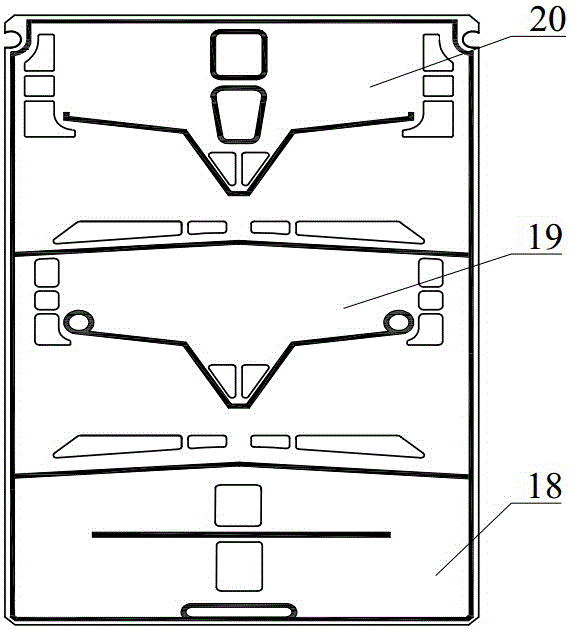 Integral double-effect plate type seawater desalination device and working method thereof