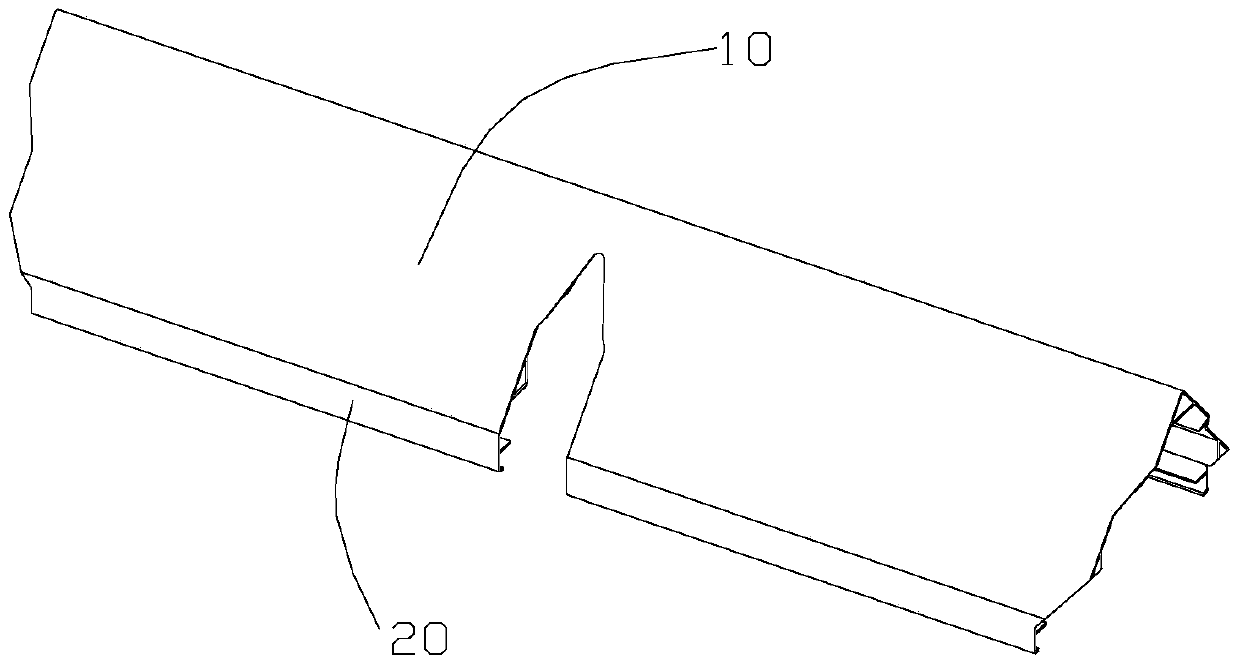 The upper funnel ridge of a funnel car