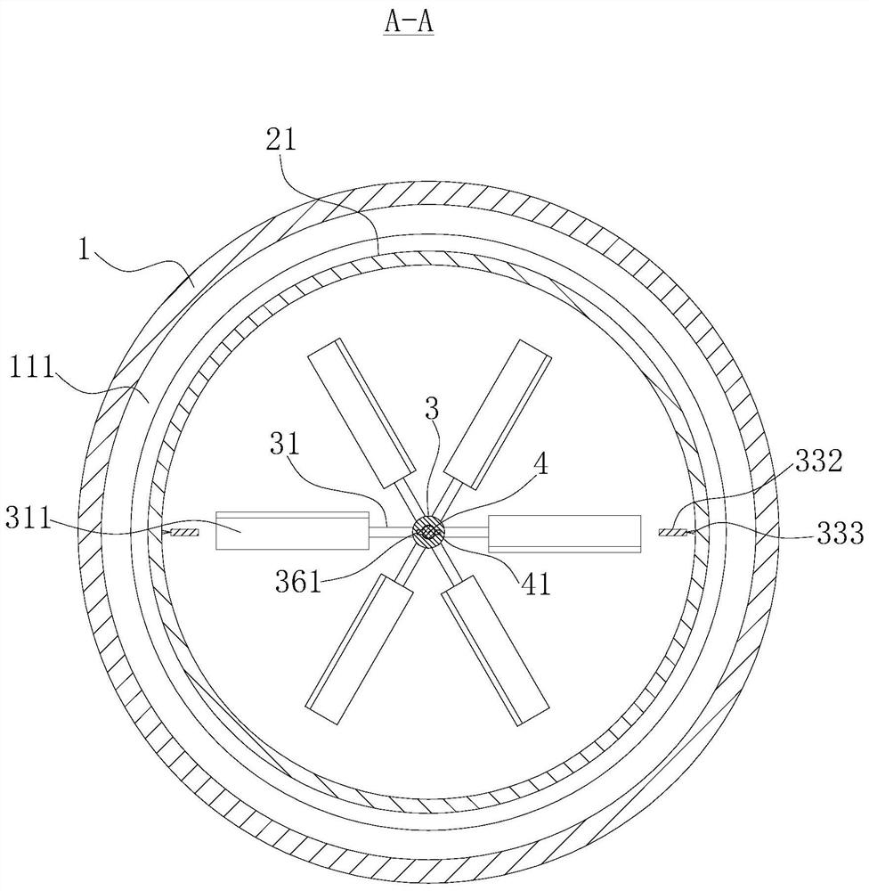 Fish feed cooking and crushing device