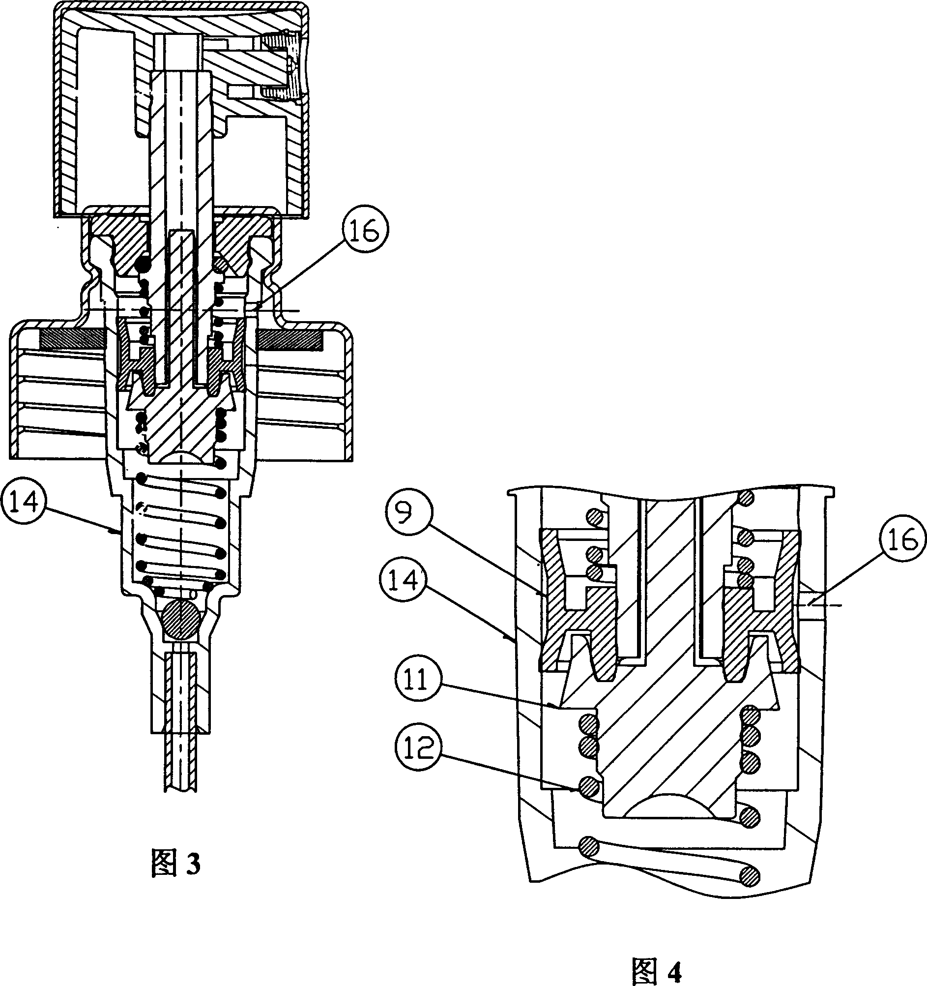 Miniature sprayer sealing device