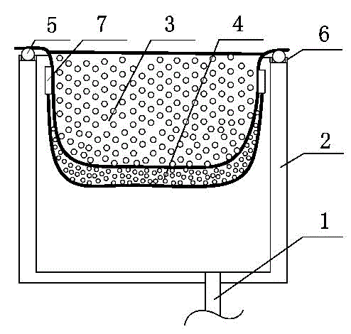 Splash-proof labor-saving drilling fluid screening device