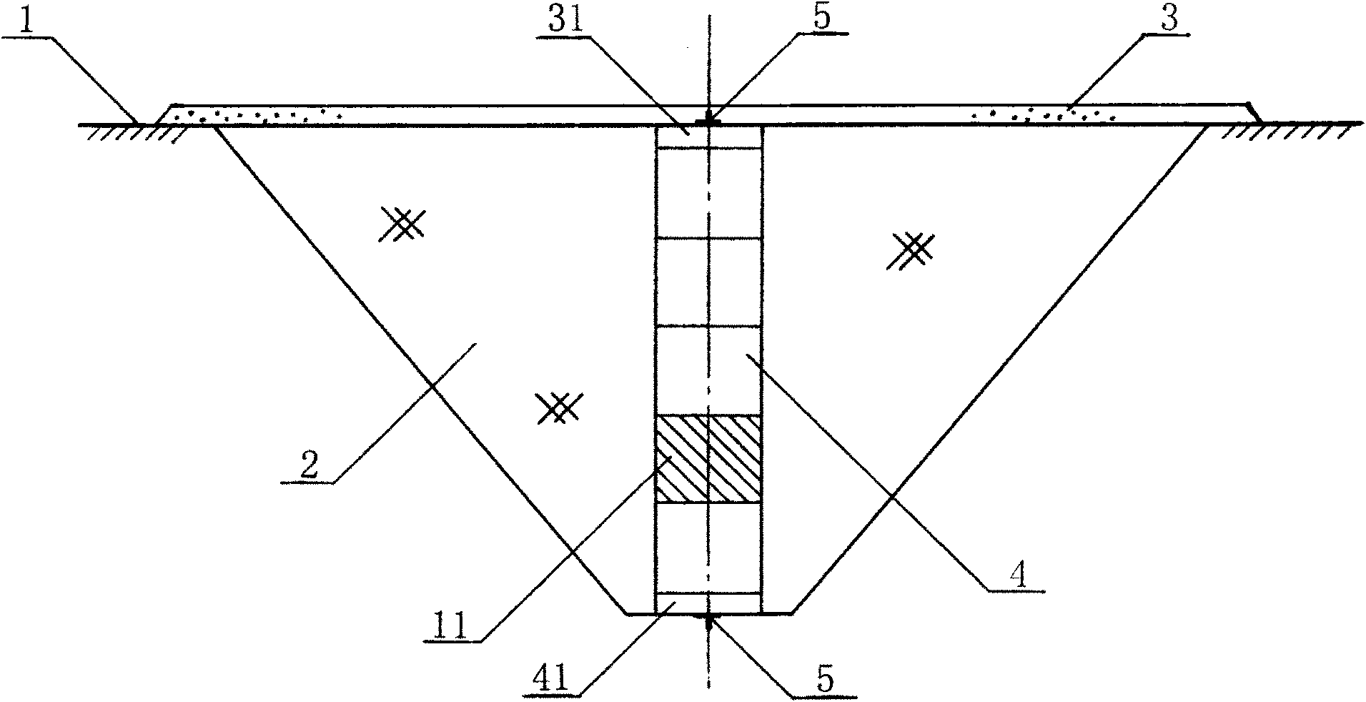 Embedded soil moisture content sensor and application thereof